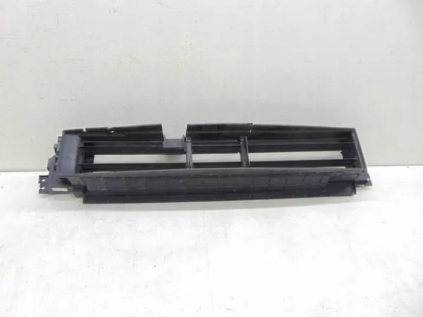 Garniture de pare-chocs arrière OEM 86961B2200 KIA Sportage image 3