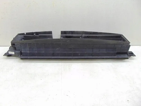 Garniture de pare-chocs arrière OEM 86961B2200 KIA Sportage image 6