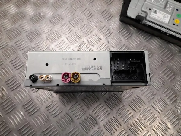 Radio mit CD-Player Volkswagen PASSAT Variant 2022 image 7