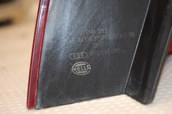 Audi A4 B8 Sedán 2008-2011 Luz Trasera Izquierda LED image 3
