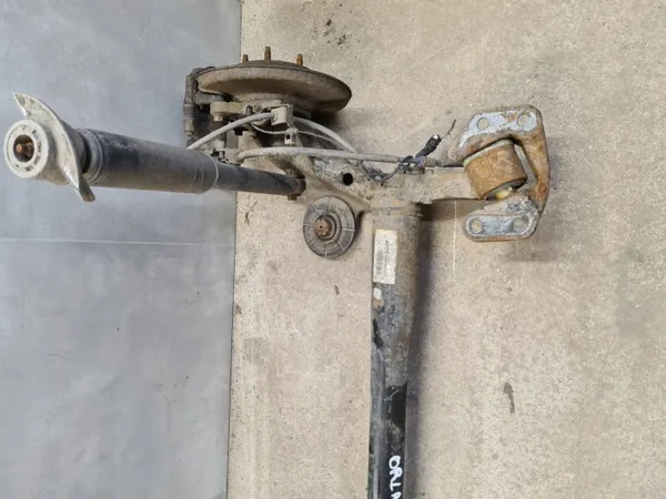 Taka-akselin palkki OEM 694/800/894 Chevrolet Orlando image 3