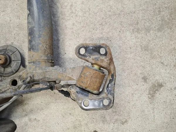 Taka-akselin palkki OEM 694/800/894 Chevrolet Orlando image 7