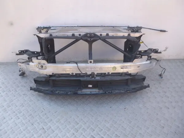 PAS PRZEDNI WZMOCNIE BMW 7 G11 G12 - Pieza usada image 2