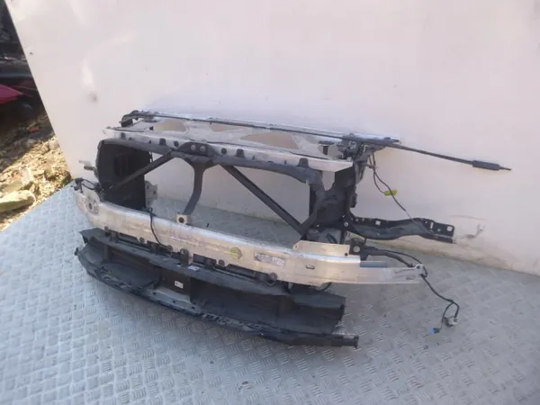 PAS PRZEDNI WZMOCNIE BMW 7 G11 G12 - Pieza usada image 3