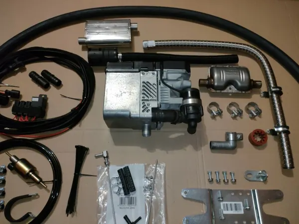 Webasto Thermo Top C 5,2 kW Universale Analogico 12V Senza Controllo image 3