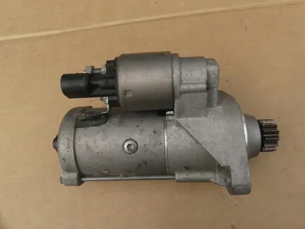 Motor de arranque VW Passat B8 A3 8V Golf VII 2.0 TDI image 3