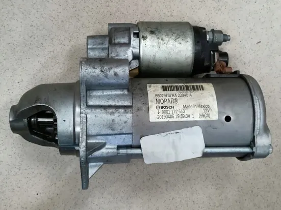 Gebruikte startmotor OEM 56029737AA voor Jeep Wrangler JL image 2