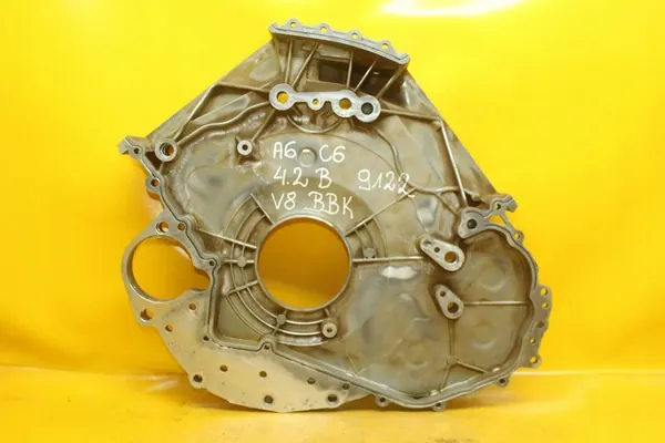 Audi A6 C6 A4 B7 V8 Timing Cover 079103173L image 3