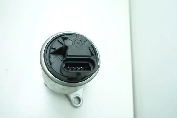 Vemo Válvula EGR Opel Astra Zafira image 5