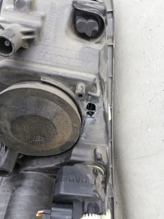 Oikea Etuvalaisin Renault Kadjar 15-18 image 4