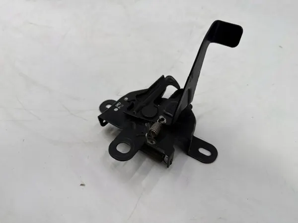 Sensor apertura capó Toyota Yaris XP210 OEM LAA26643 image 4