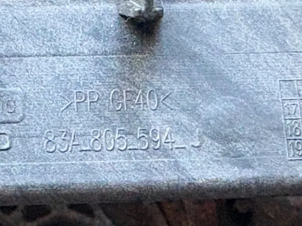 Audi OE Frontverstärkung 83A805594J image 3