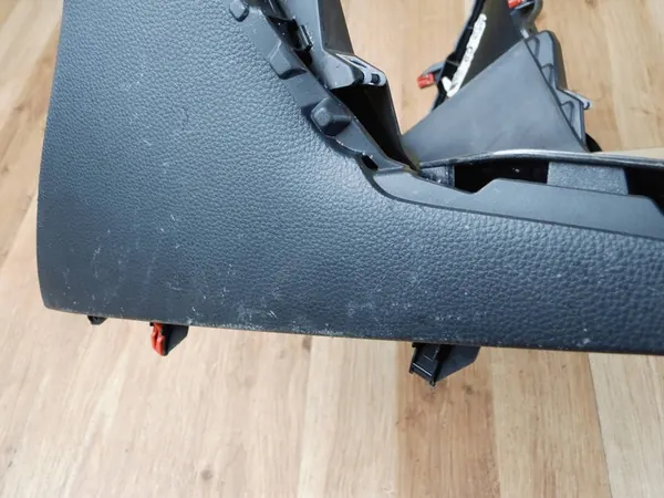 Toyota Yaris IV 2020+ Wireless Charger 861C0K0010 image 5