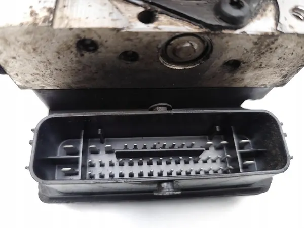 Kia Optima ABS-pomp 1.6 CRDi Diesel 58900-D4350 image 5