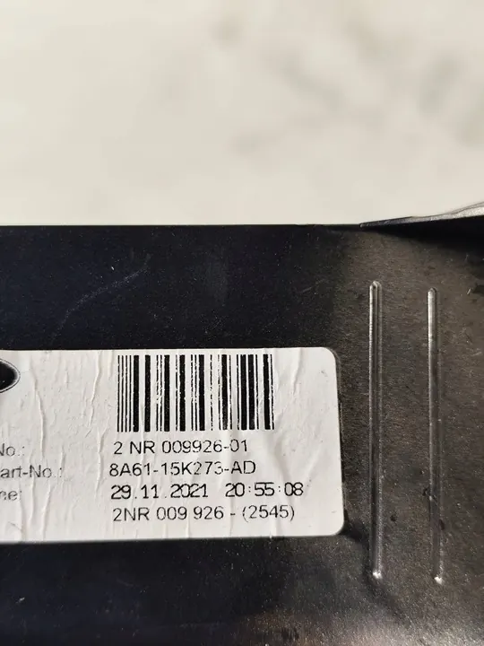 Farol de neblina para-choque Ford OE 8A61-15K273-AD image 6