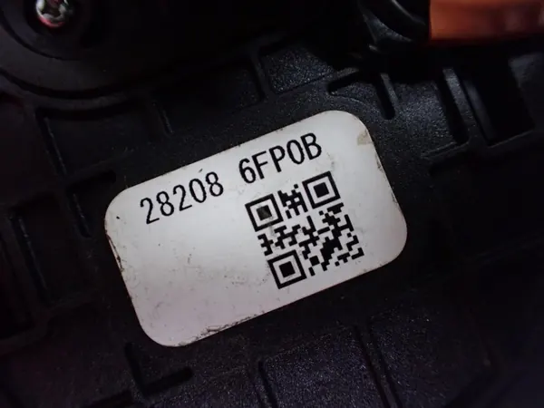 OEM 28208-6FP0B antennebasis voor Nissan X-Trail T32 image 4