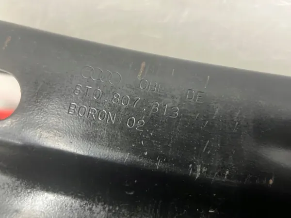 AUDI A4 B8 LIFT TAKAPUSKURIN TU SUPPORTTI 8T0807313 8K0807331E image 5