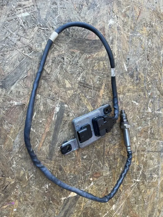 AUDI Q3 8U Lambda NOX Sonde 04L907805L 2.0 TDI image 2