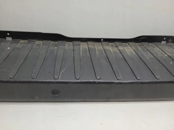 Para-choques traseiro OEM BK31-17E926 com PDC Ford Transit image 3
