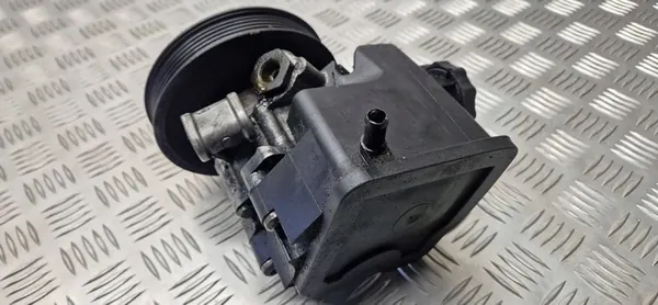 SERVOSTYRNINGSPUMP MERCEDES C KLAS W203 2.2 CDI A6112300115 image 8