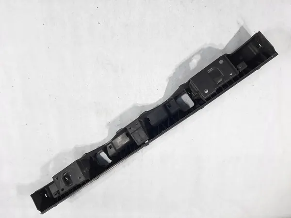 Deslizamento de montagem do para-choque traseiro VW T6 7E0807305C image 2