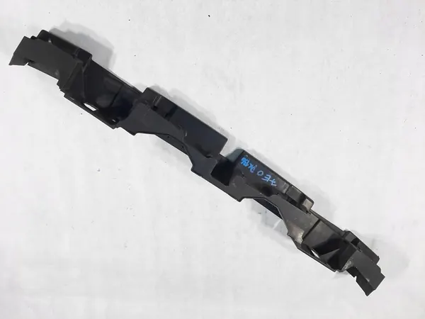 Deslizamento de montagem do para-choque traseiro VW T6 7E0807305C image 3