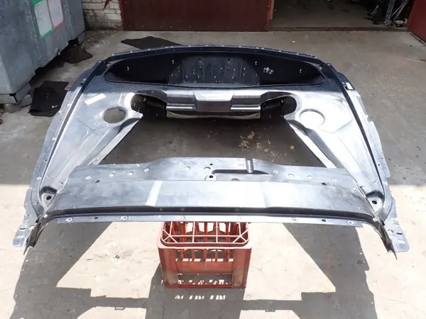 Bac arrière OEM 85721512ABC pour Chevrolet Corvette C8 image 3