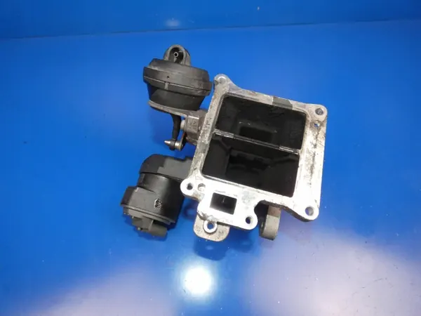 Soupape EGR Volvo OEM 31422119 pour V40 II image 2