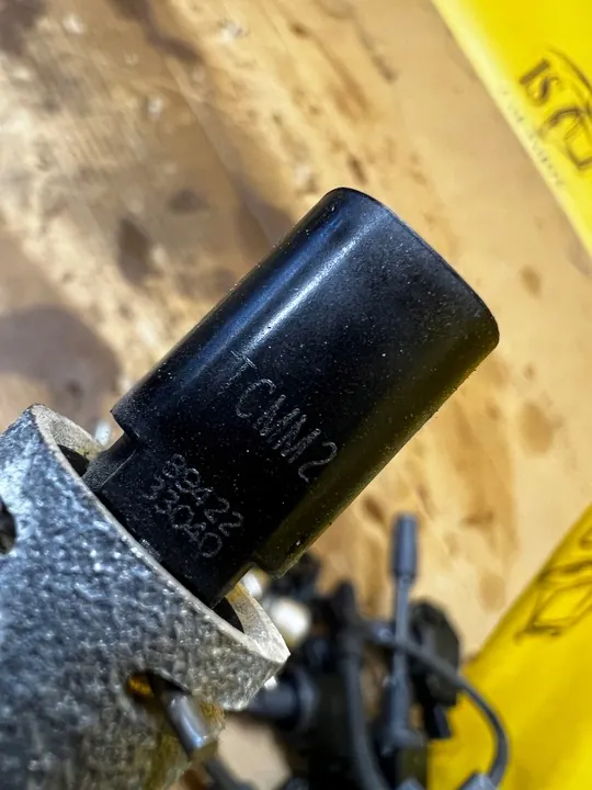 Vesilähtö Lämpöanturi Toyota RAV4 V 2.5 Hybrid image 5