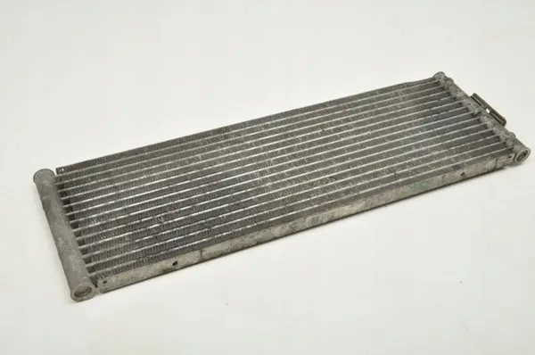 Öljynjäähdytin Mercedes E-luokka W212 OEM A2125000600 image 2