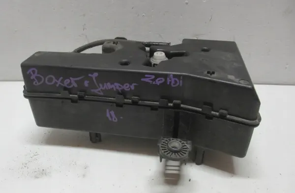 FAP-vloeistoftank OEM 9806639880 voor Peugeot Boxer 2.0HDI image 2