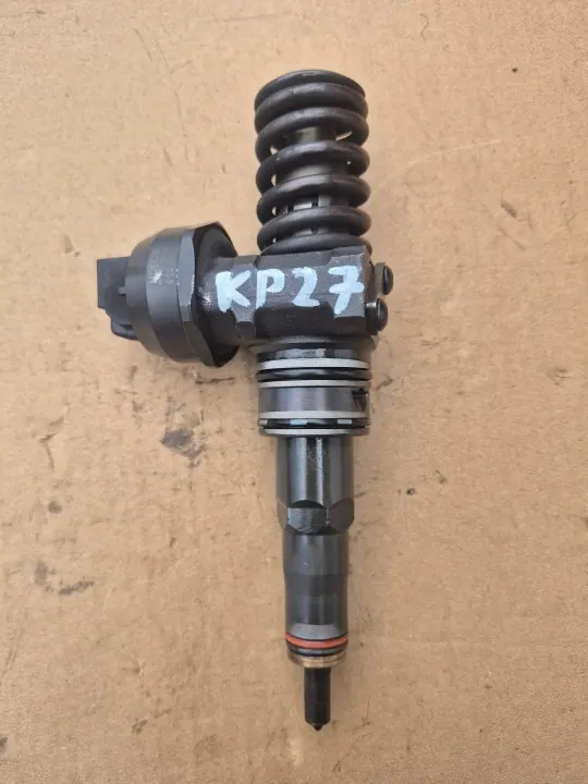 Pompe d'injection VW Golf V 1.9 TDI OEM 0414720215 image 2
