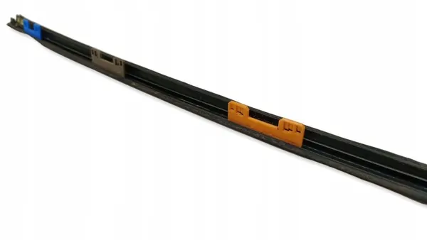 Honda CR-V IV 13-15 2.0B Frontscheiben-Dichtung rechts image 8
