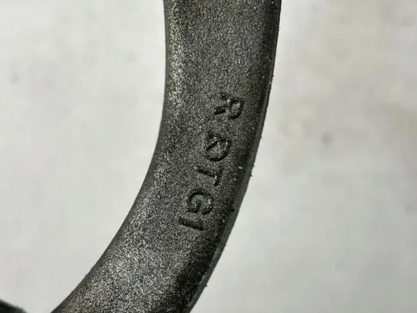 Peça original Maserati OE 673008100 usada image 6
