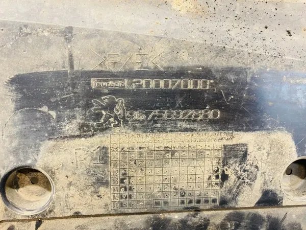 Placa de parachoques Peugeot 508 I Lift OEM #217 image 8