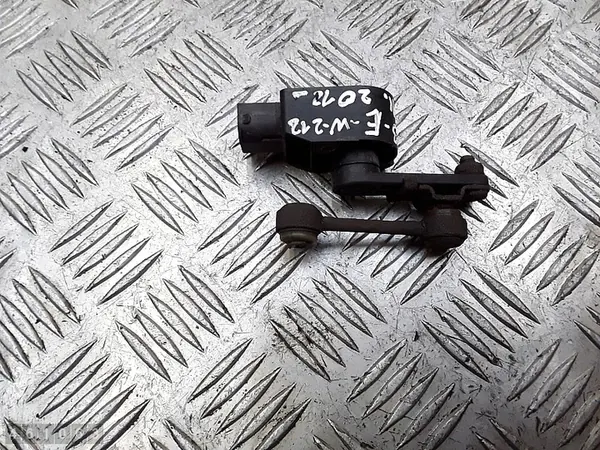 Capteur de niveau Mercedes E Class 2012 a0045429918 image 2