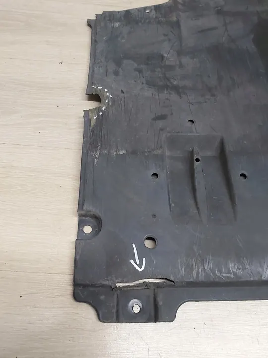 Toyota Prius IV 1.8 Motoröverdrag 51410-47020 image 3