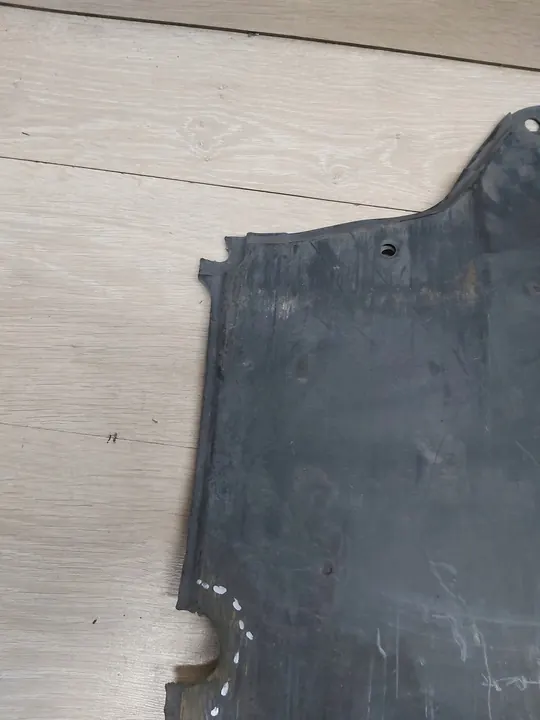 Toyota Prius IV 1.8 Motoröverdrag 51410-47020 image 4