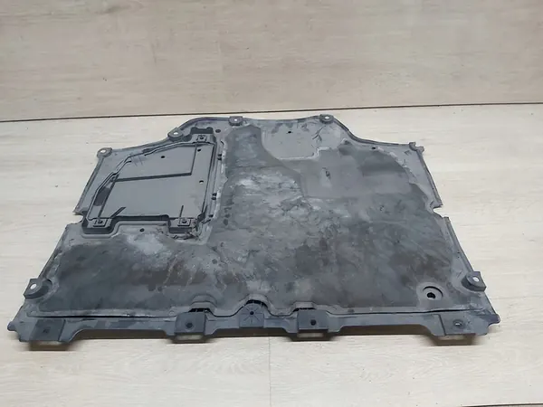 Toyota Prius IV 1.8 Motoröverdrag 51410-47020 image 5