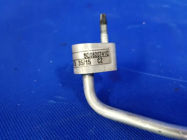 Ilmastointiputki VW Audi Skoda 5Q0820741C image 3