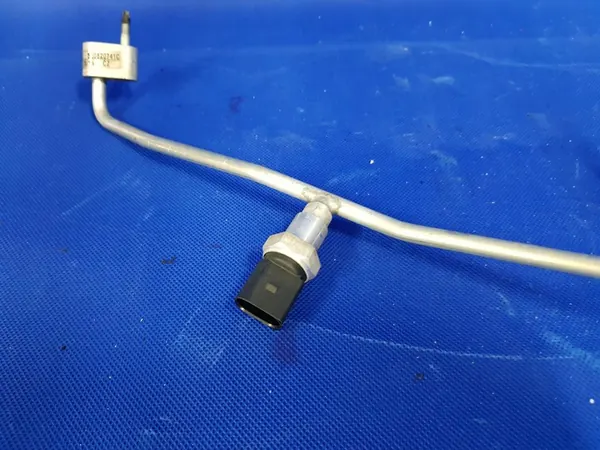 Ilmastointiputki VW Audi Skoda 5Q0820741C image 4