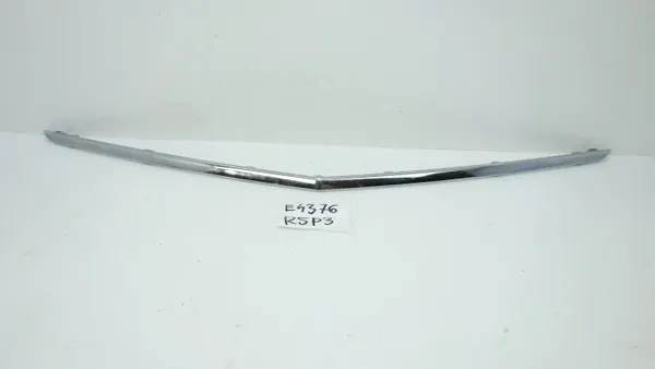 Mercedes-jäähdyttäjän kromilista OEM 245200002 image 2