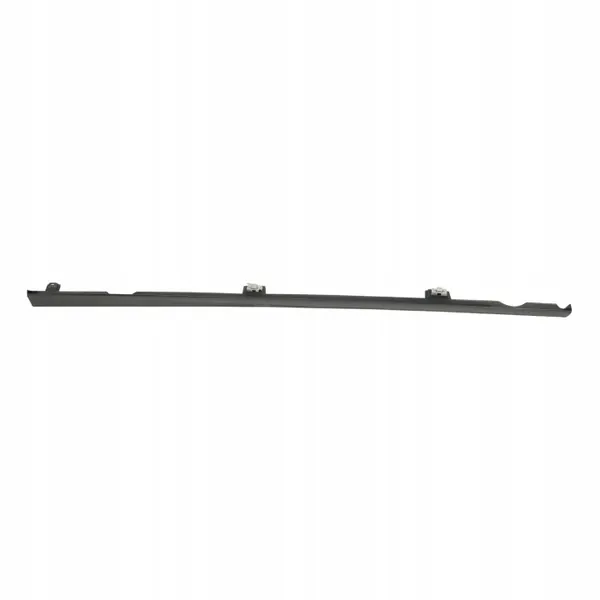 VW Golf Mk7 R Oikea Kynnyssuojus OEM 5G0853856 image 2