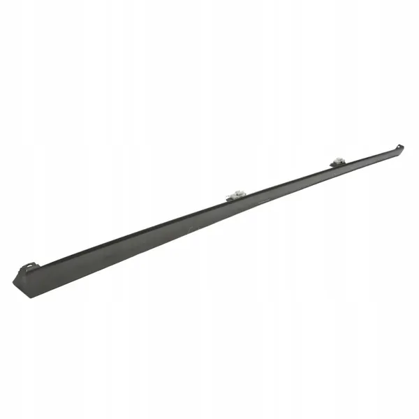 VW Golf Mk7 R Oikea Kynnyssuojus OEM 5G0853856 image 5