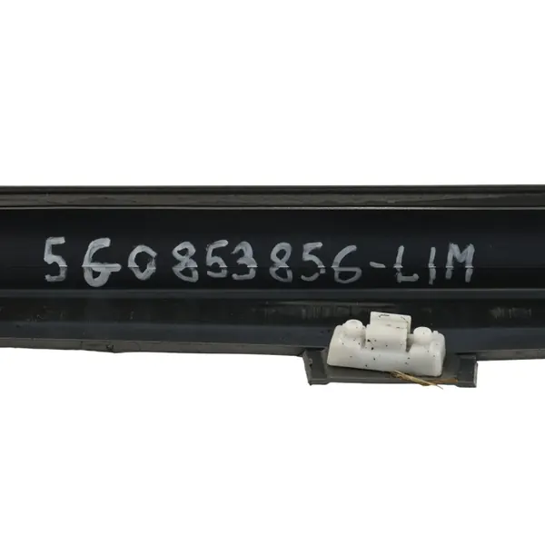 VW Golf Mk7 R Oikea Kynnyssuojus OEM 5G0853856 image 6