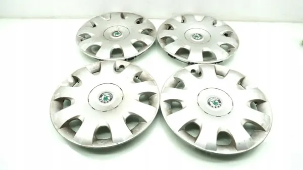 Set de tapacubos Skoda Octavia II OEM 1Z0601147A image 2