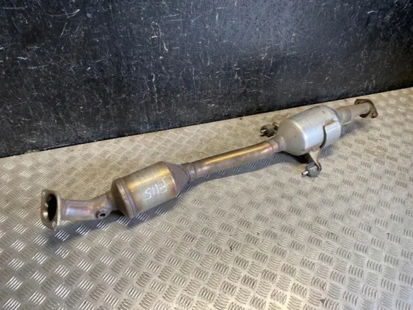Toyota OE Katalysator OEM 30Y28/L52 - Gebraucht image 2