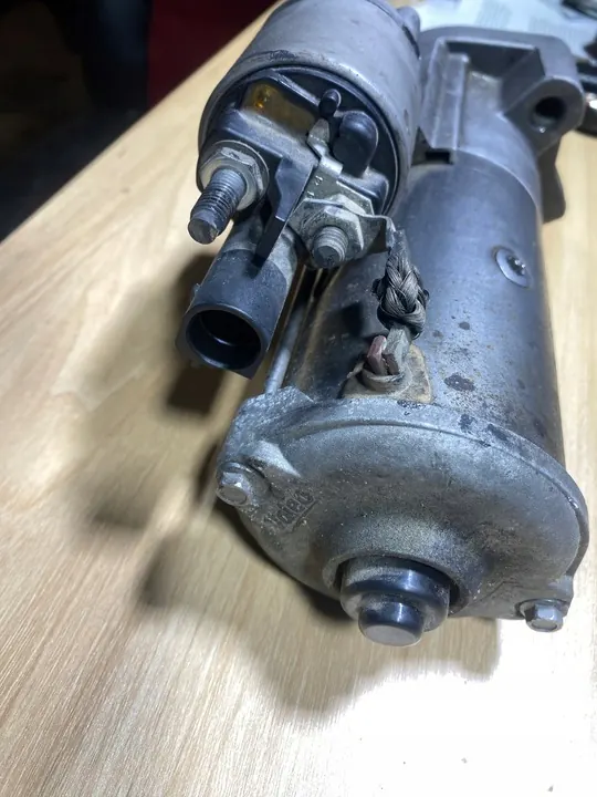 Motor de arranque VW Crafter 2.0 TDI 2H0911023M image 3