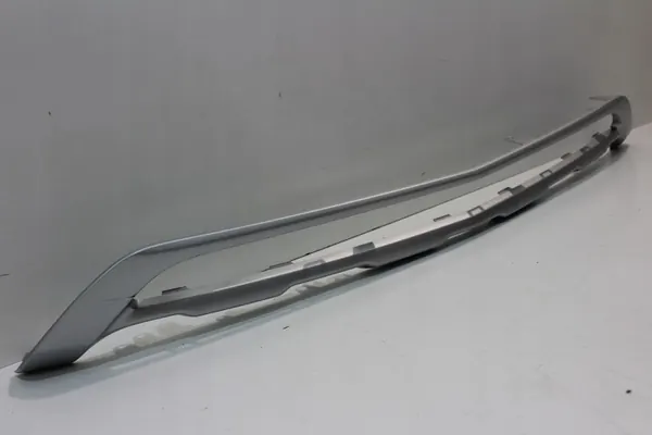 Tira de Rejilla Cromada Delantera Mercedes GLK 204 image 3