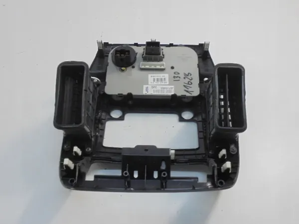 Cadre console radio Hyundai I30 OEM U05F0448 image 3